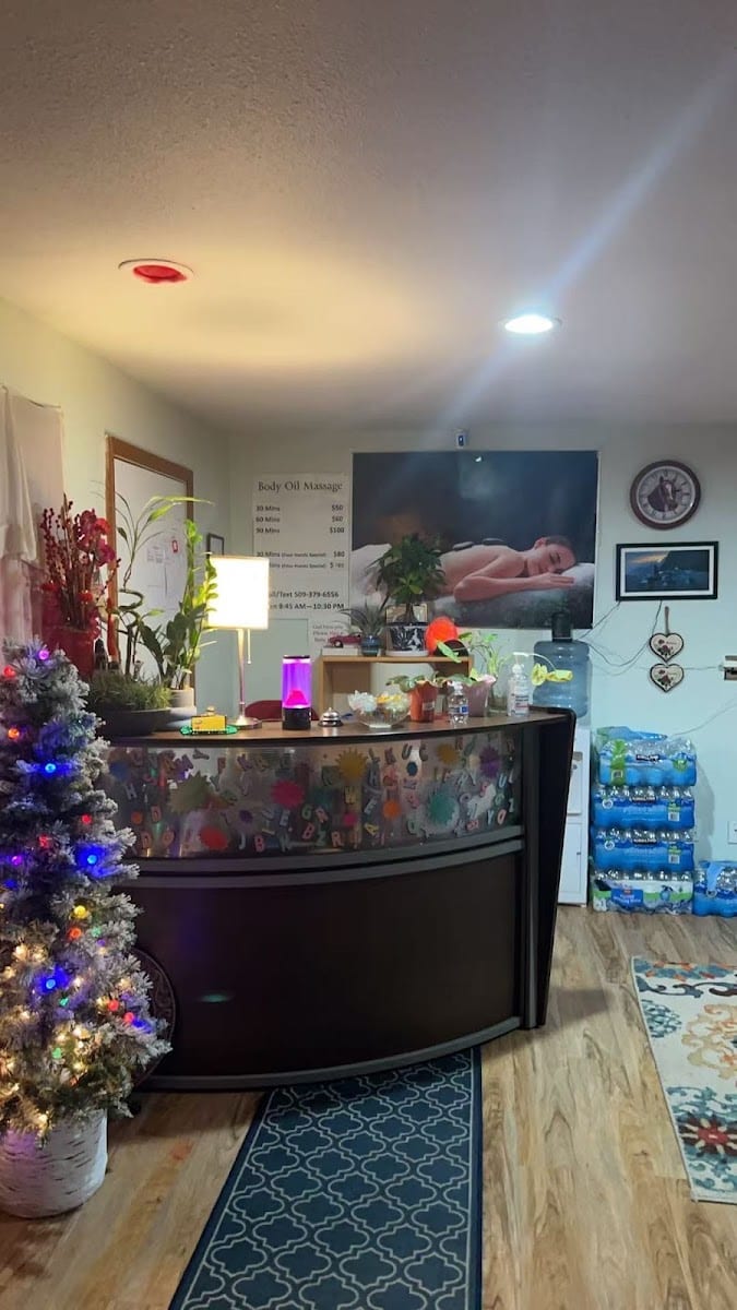 IQ OIL FOOT SPA MASSAGE