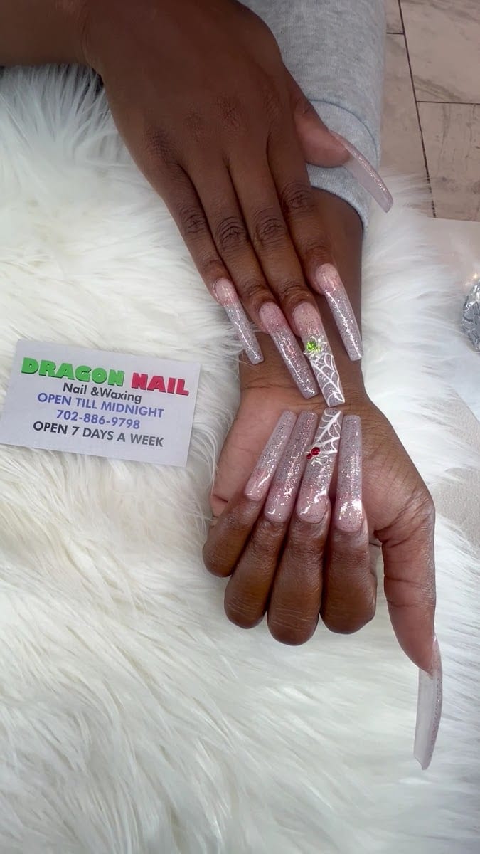 Dragon Nails, photo 3