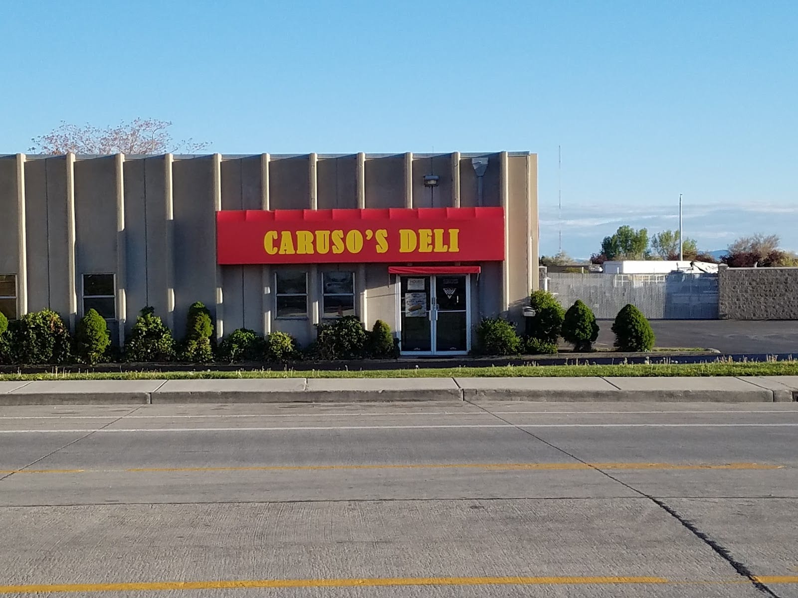 Caruso's Deli, photo 2
