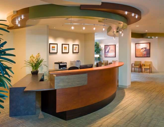One Medical Primary Care Clinic - Two Embarcadero Center