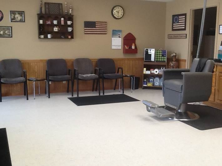 White Swan Barber Shop, photo 2
