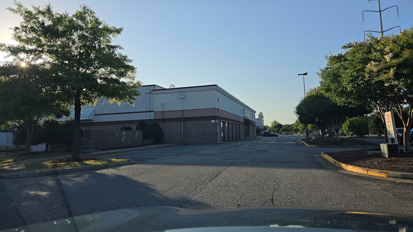 BJ's Tire Center, photo 2