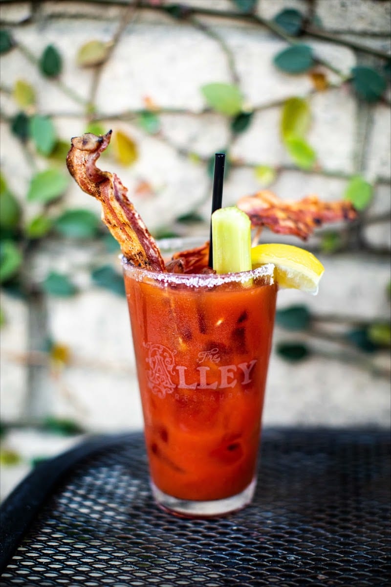 The Alley Restaurant & Bar