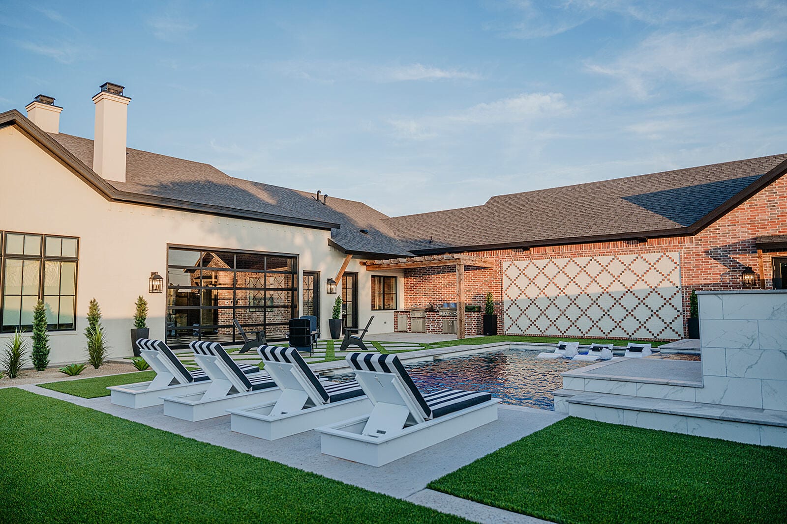 Custom Pools of Lubbock, LLC
