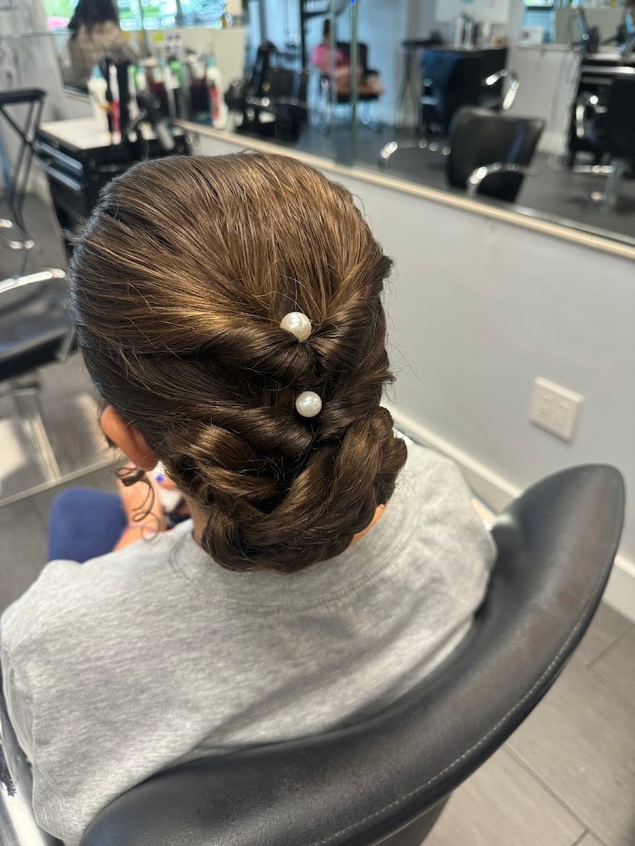 Urban hair studio