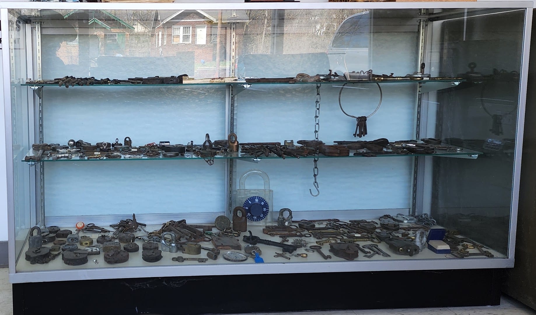 A-Z Key Shop, photo 4