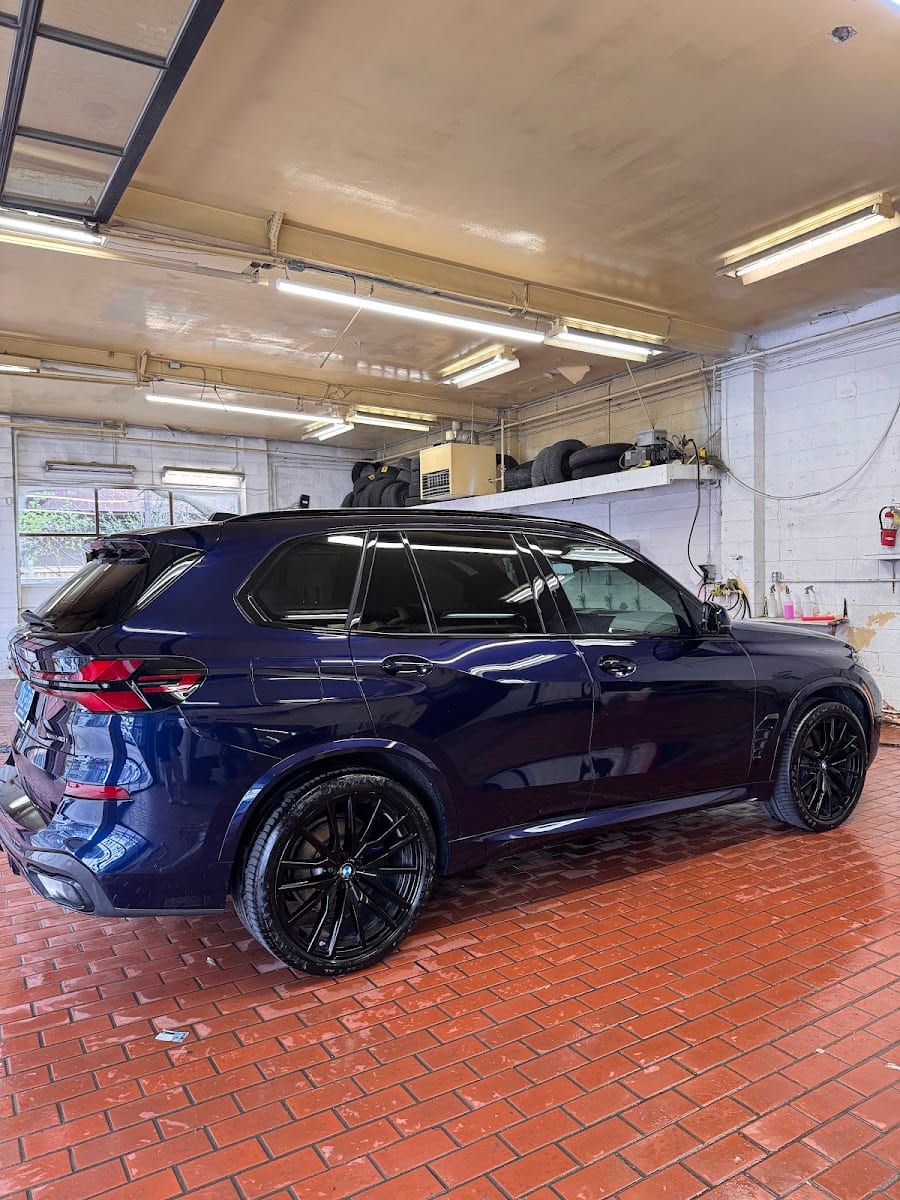 Girum Car Wash, photo 3