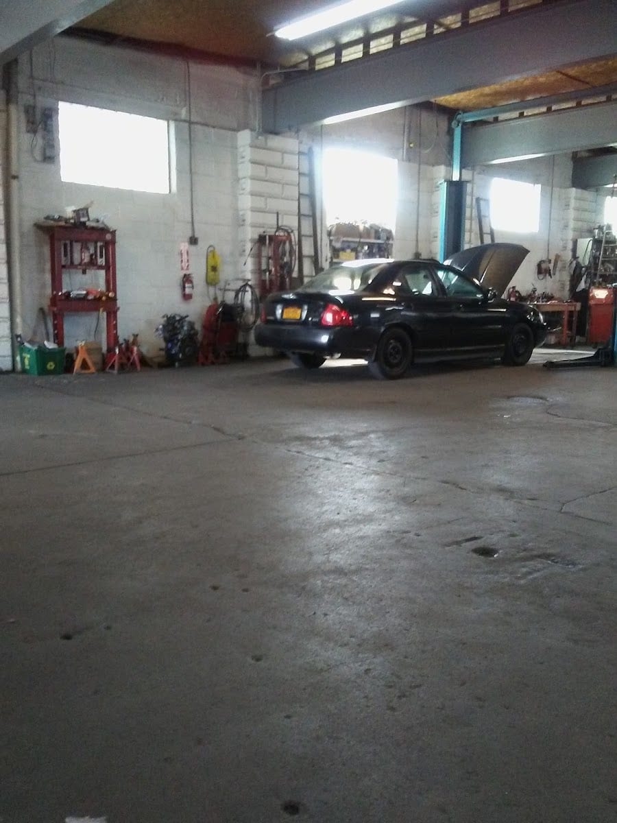 Gil's Auto Services