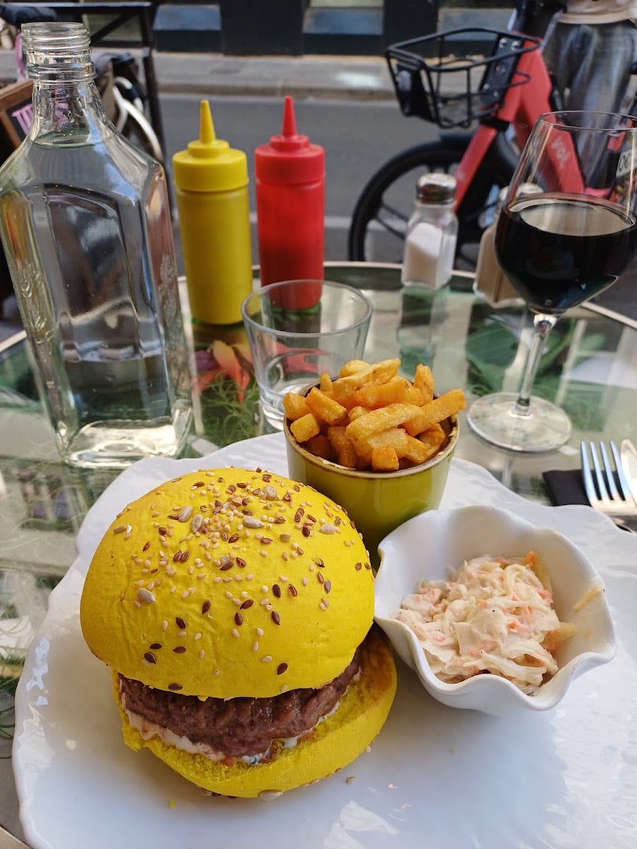 Tata Burger, photo 4