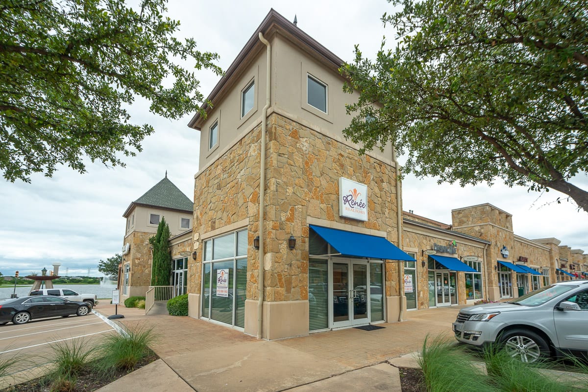 Castle Hills Village Shops & Plaza, photo 4