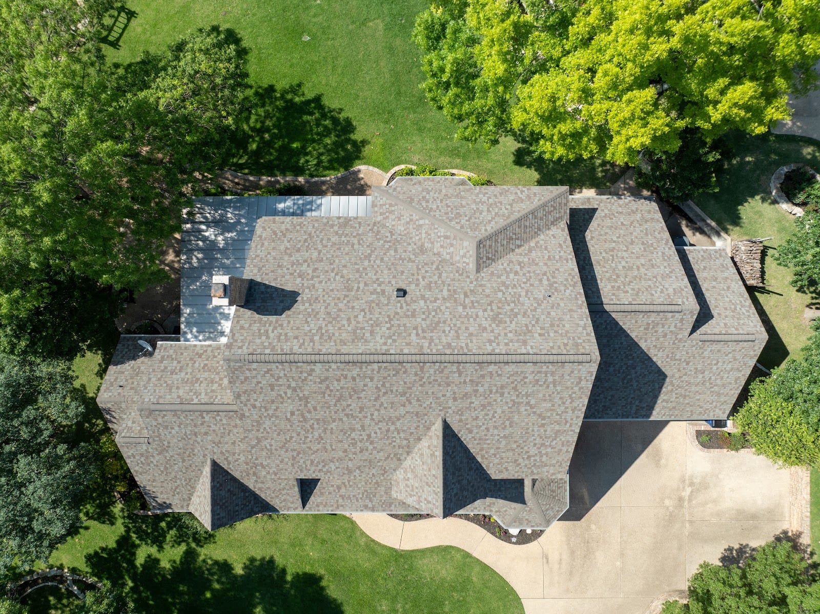 Stronghold Roofing and Construction