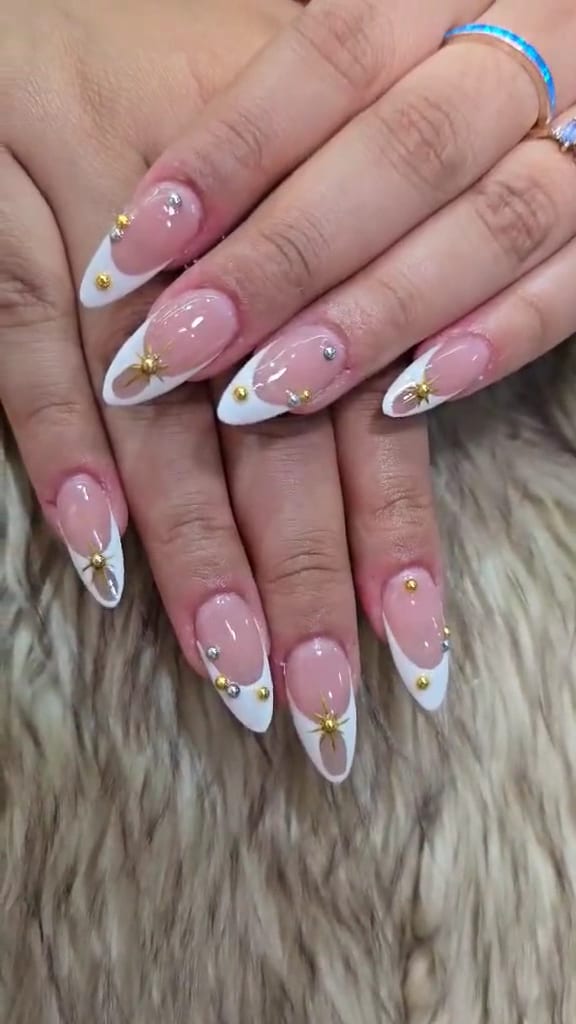 Blooming Nails in Honolulu, Hawaii, photo 3