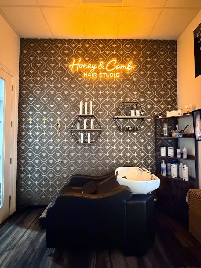 Honey & Comb Hair Studio, photo 3