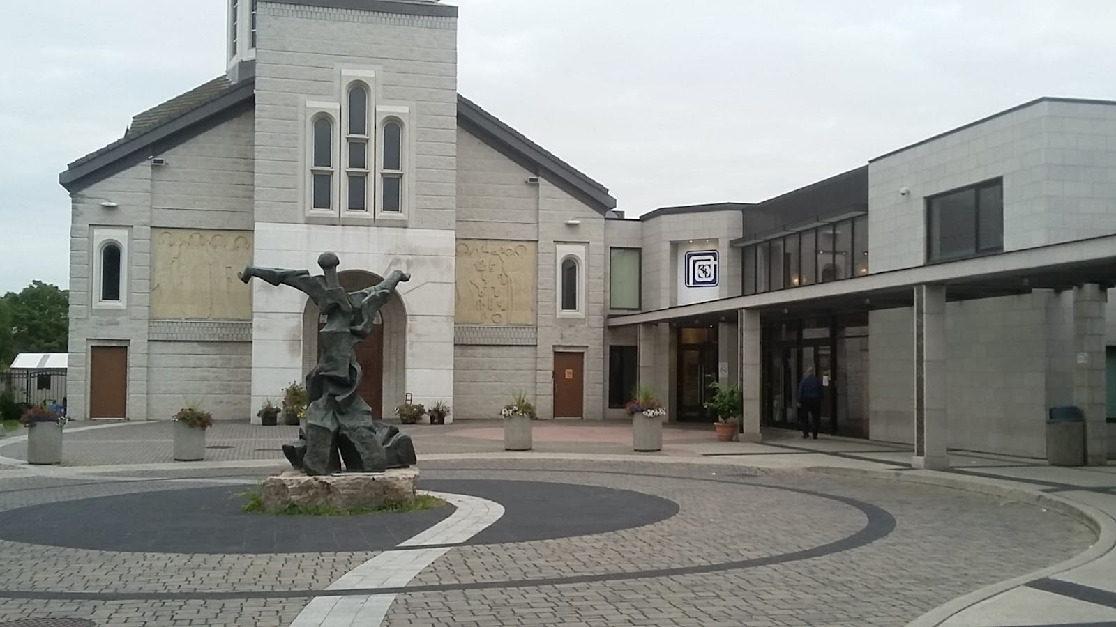 The Hallcrown, photo 4