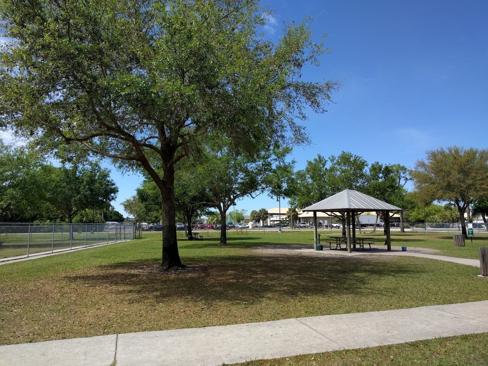 Edgewater Dog Park, photo 2