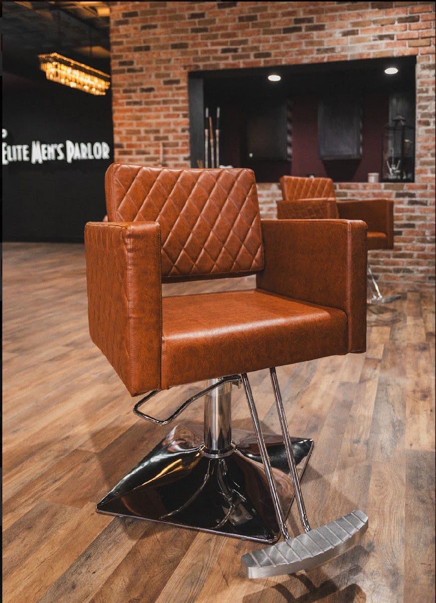 Hairbreak Hotel, photo 2