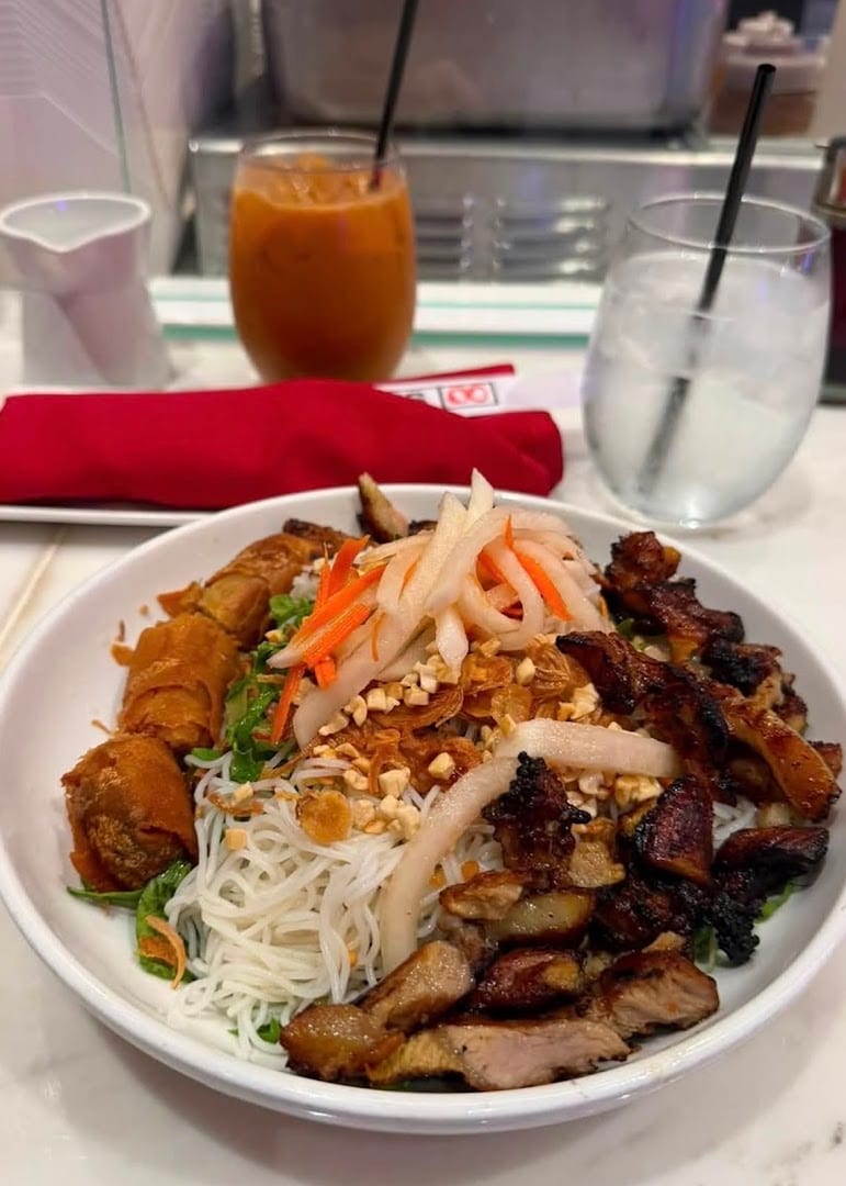 8 Noodle Bar, photo 4