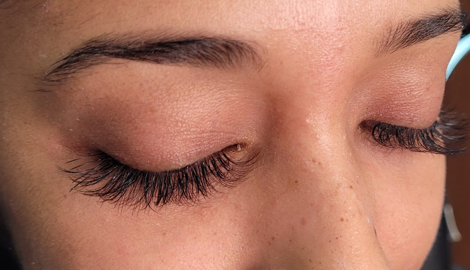 Lashes 4 LASHES Design Studio
