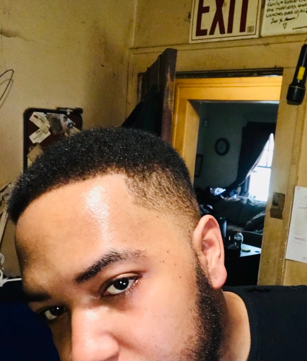 Turn-N-Headz