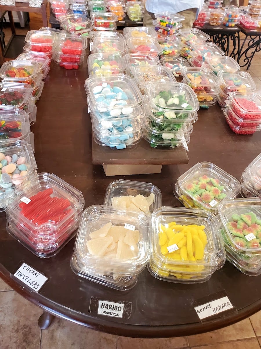 Emmy's Sweet Shoppe, photo 2