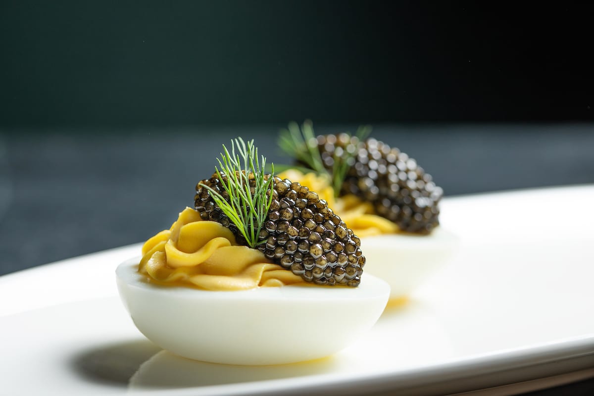 RO Restaurant & Lounge