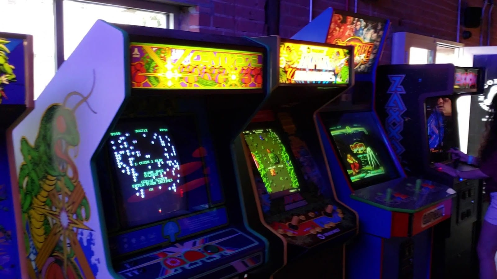 Cobra Arcade Bar Tucson, photo 3