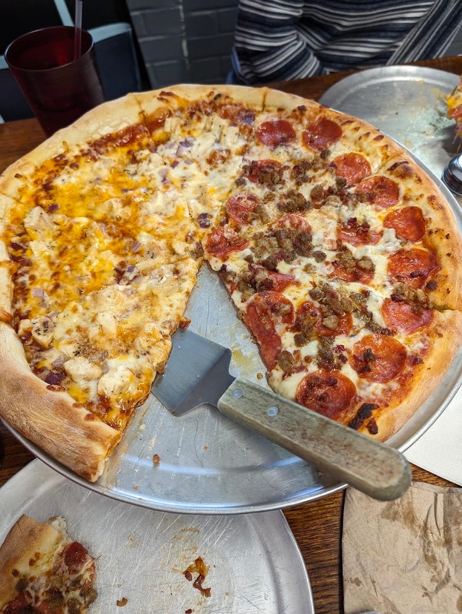The Melt Pizzeria, photo 4