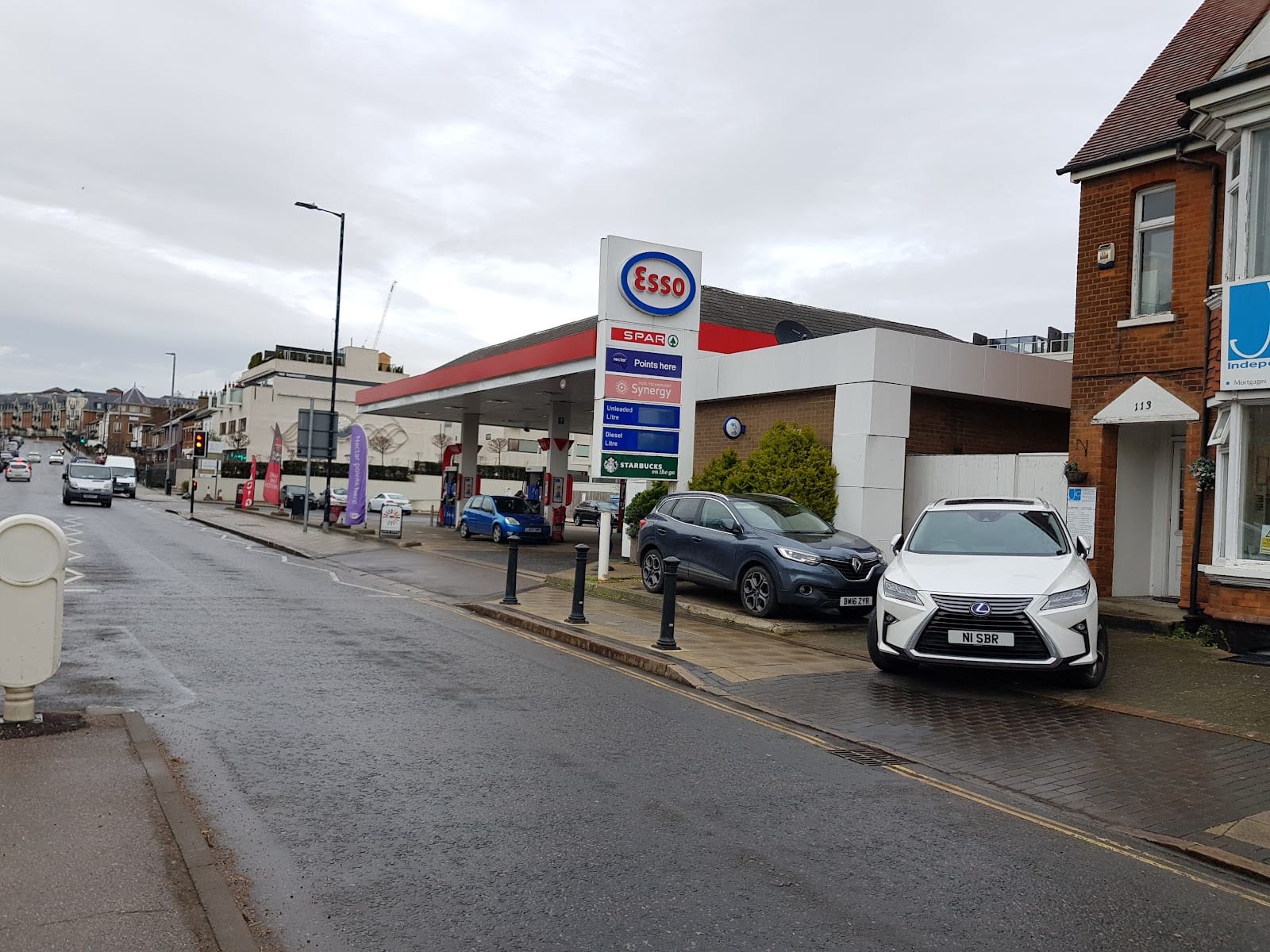 Esso, photo 3