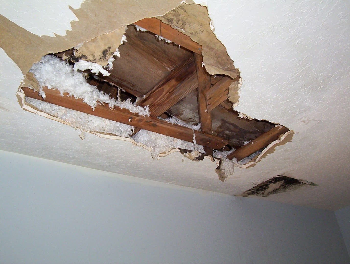 IRS Water Damage Removal, photo 4