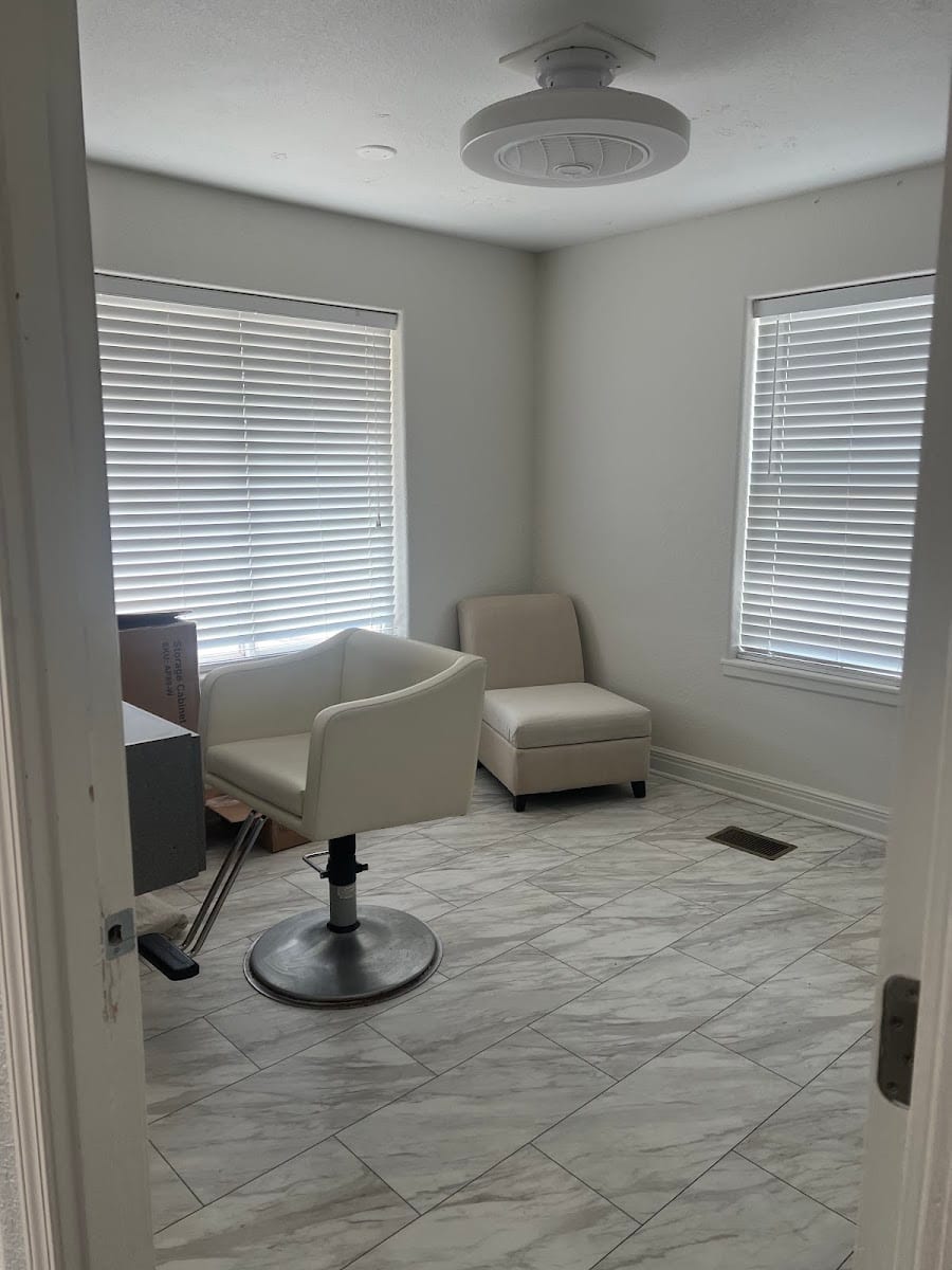 The Salon Suites, photo 2