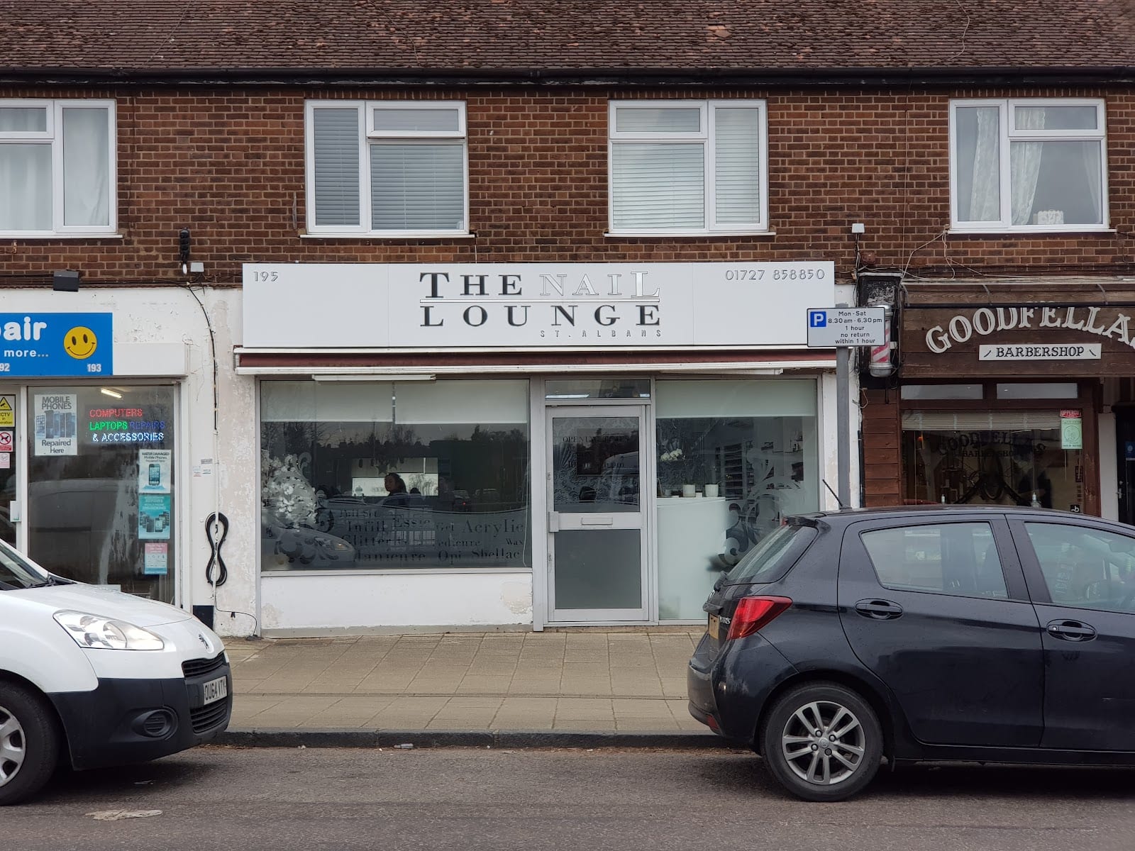 The Nail Lounge