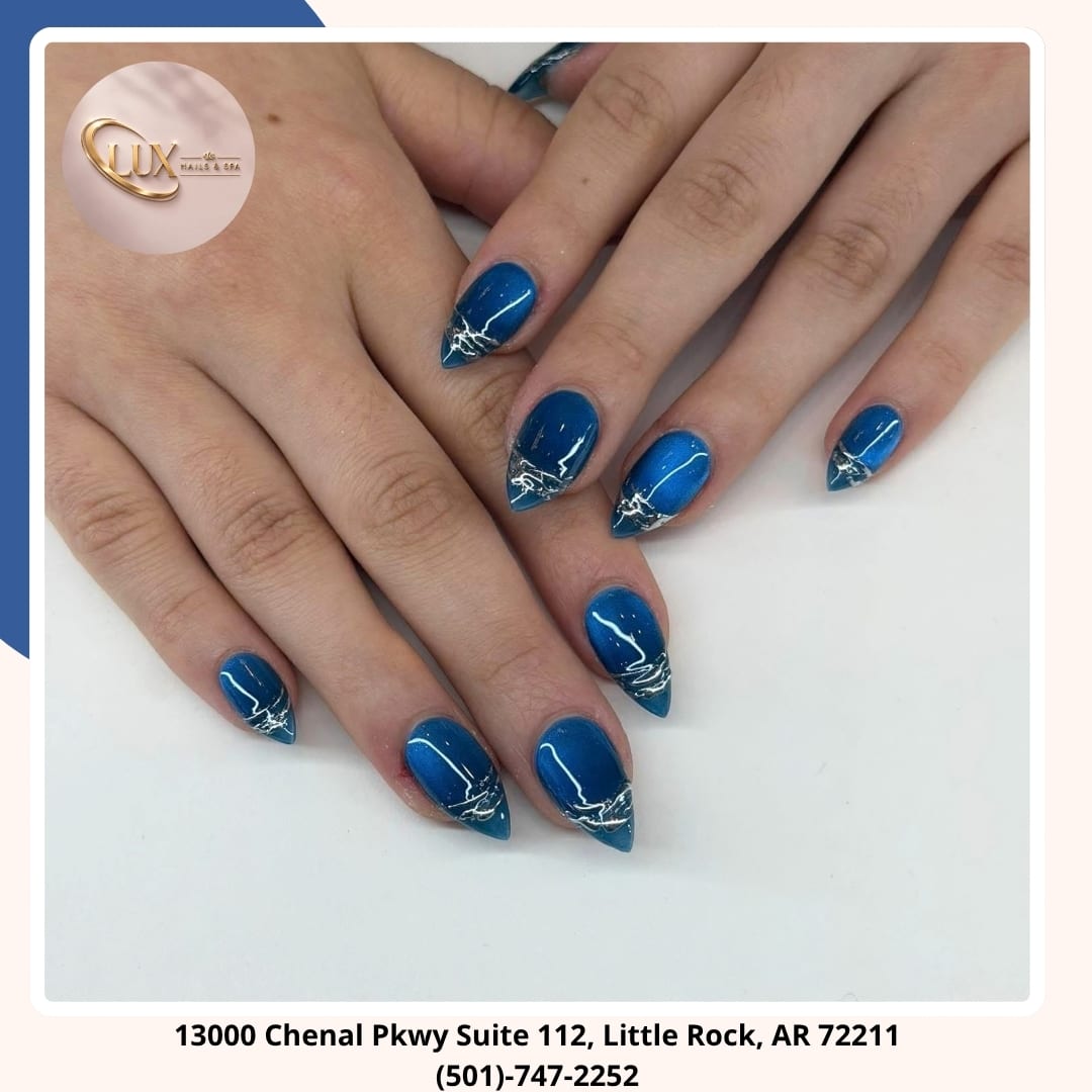 Lux Nails & Spa