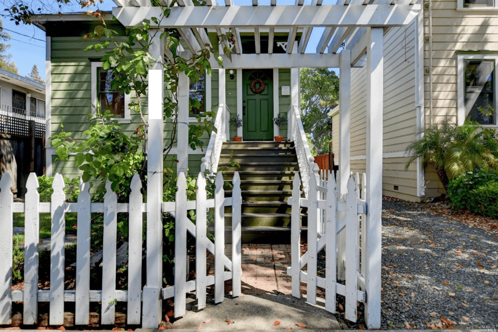 Cedar Gables Inn, photo 3