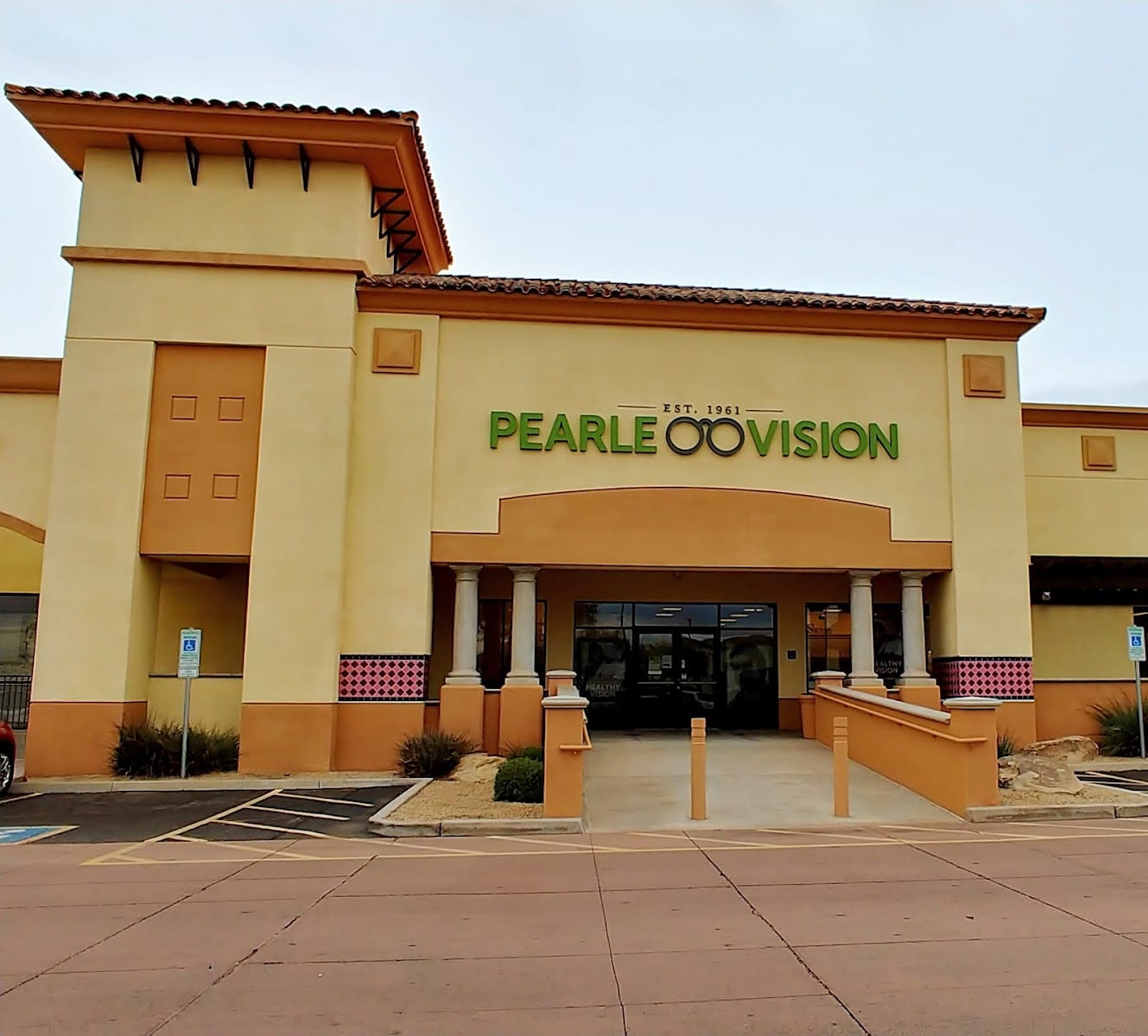 Pearle Vision, photo 2