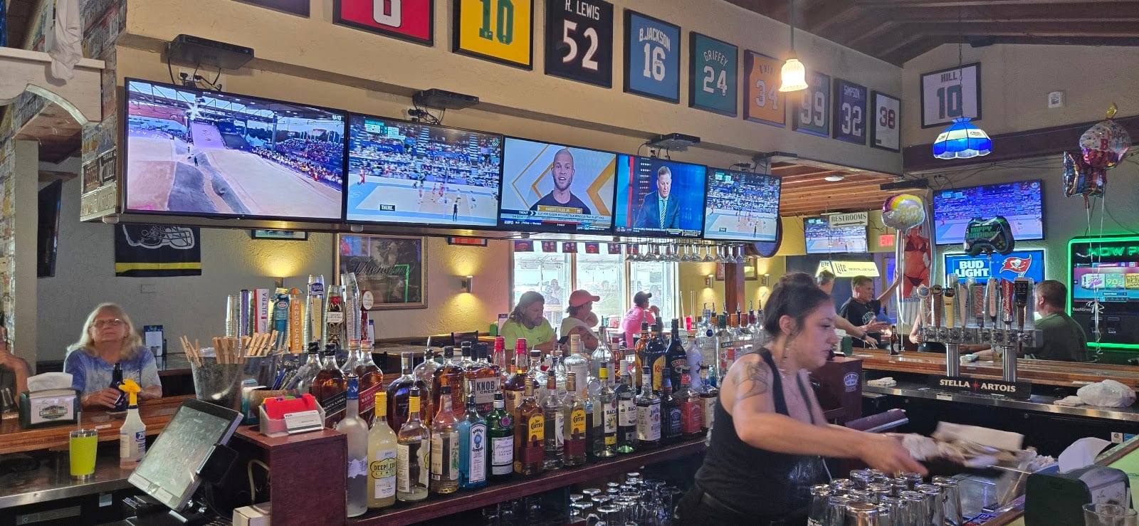 The End Zone Sports Grille, photo 2