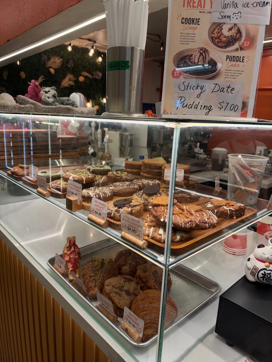 LITTLE PEBBLES CAFE