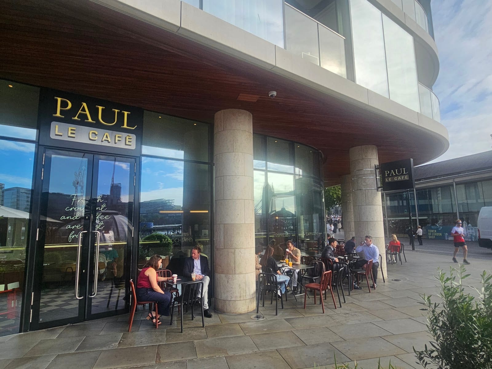 PAUL Le Café Three Quays, photo 2