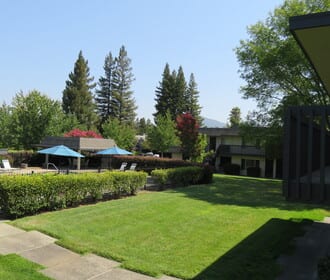 Glen View Apartments, photo 2