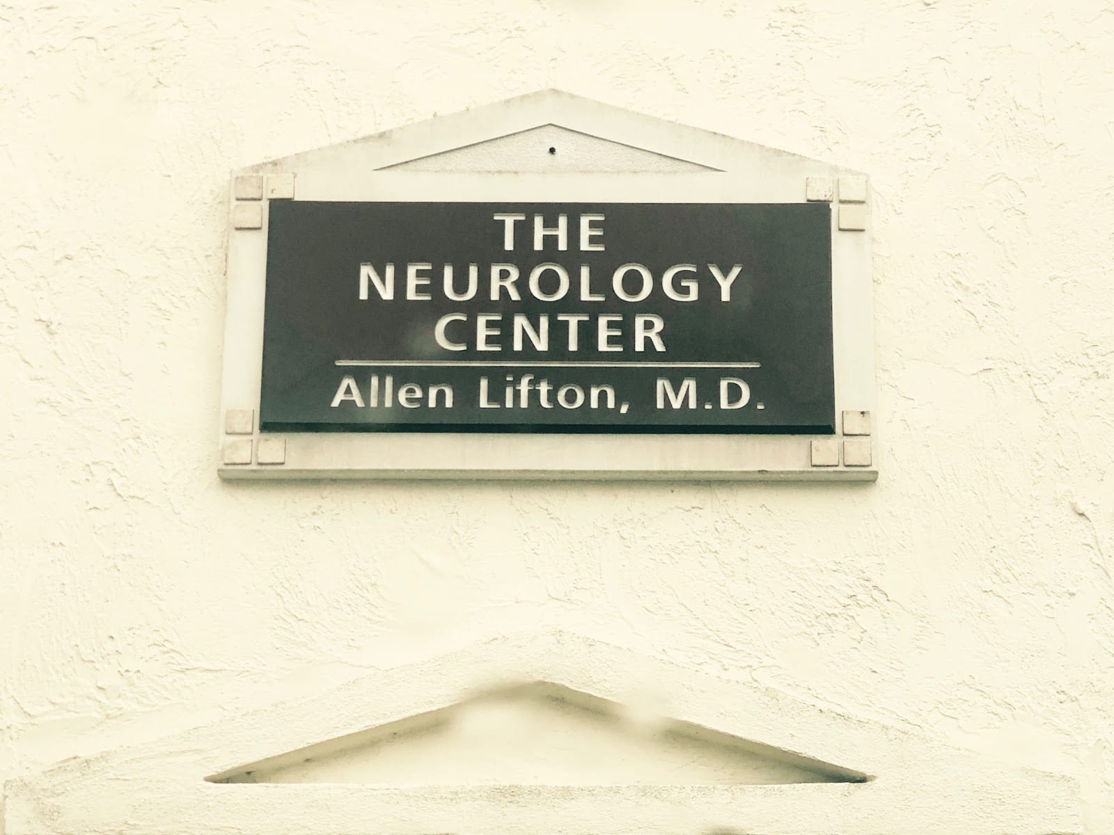 Dr. Allen Lifton MD