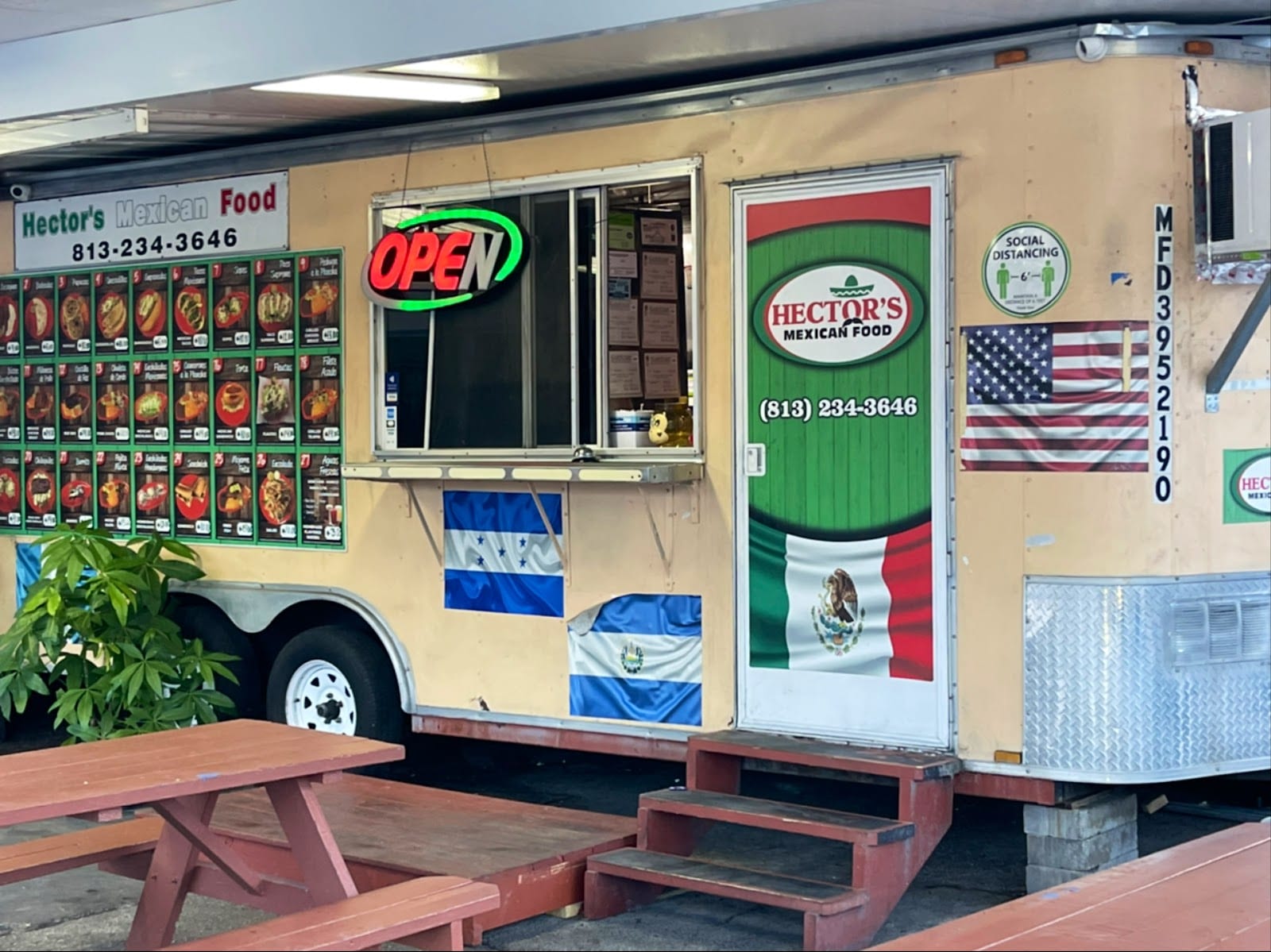 Hector's Mexican Food, photo 2