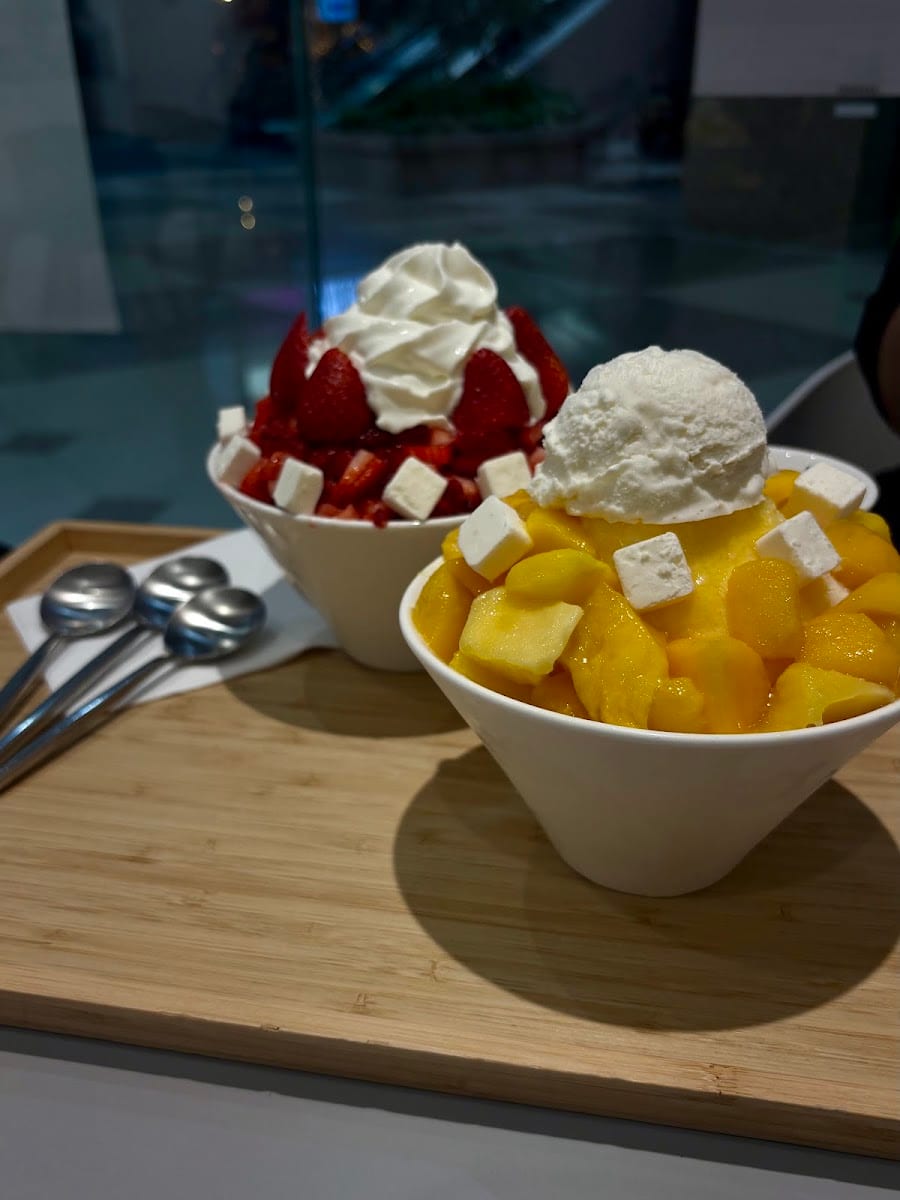 The Peachy (North York), photo 3