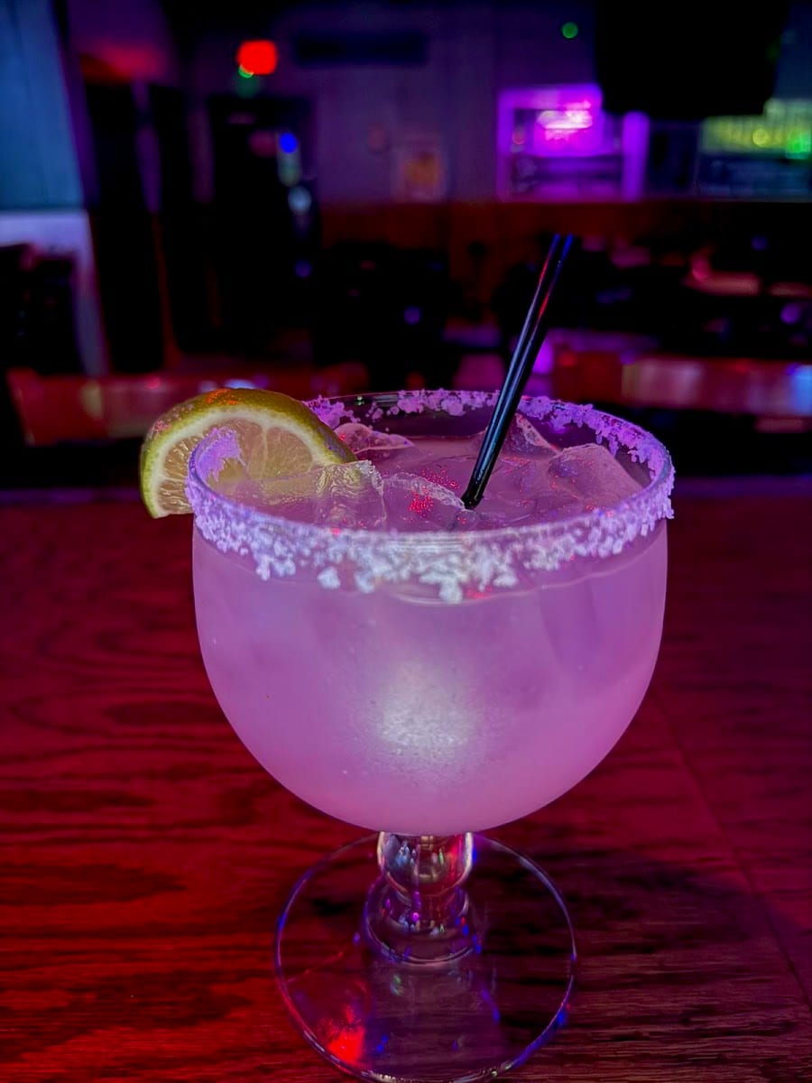 La Cantina Bar & Grill