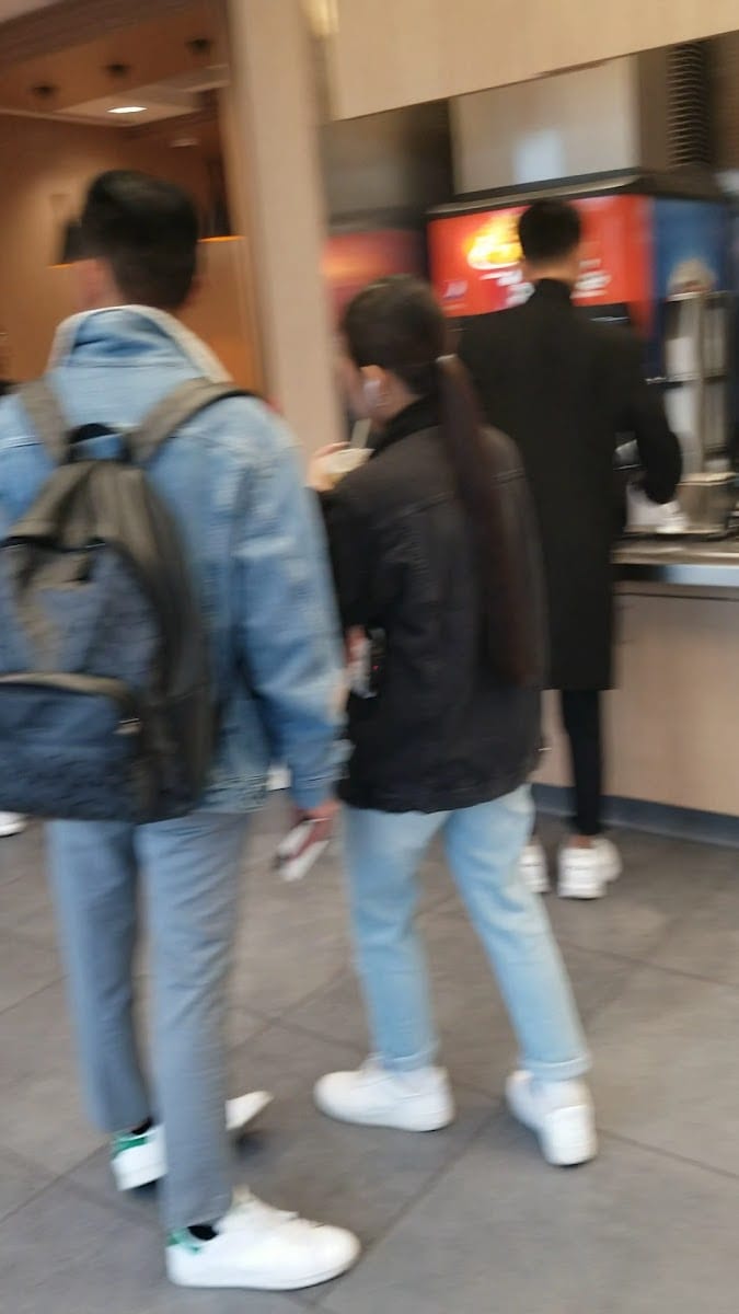 Jollibee, photo 3
