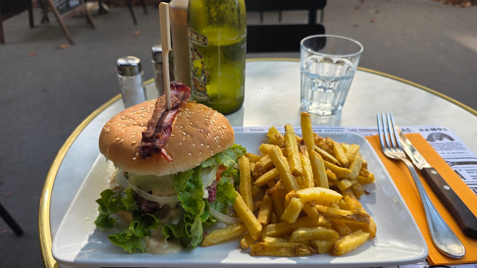 Le central café