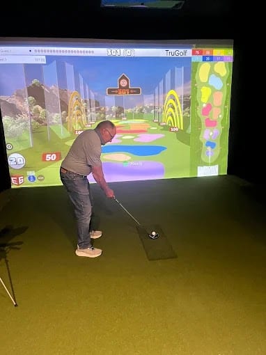 Indoor Golf Launch, photo 4