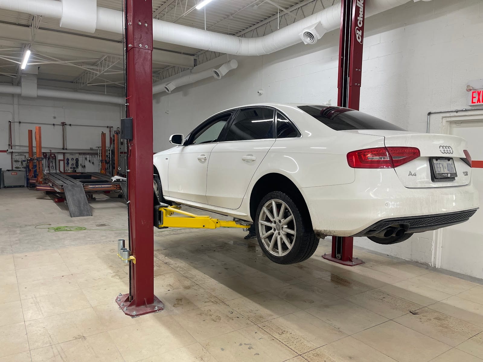 FIXWELL COLLISION CENTER INC, photo 2