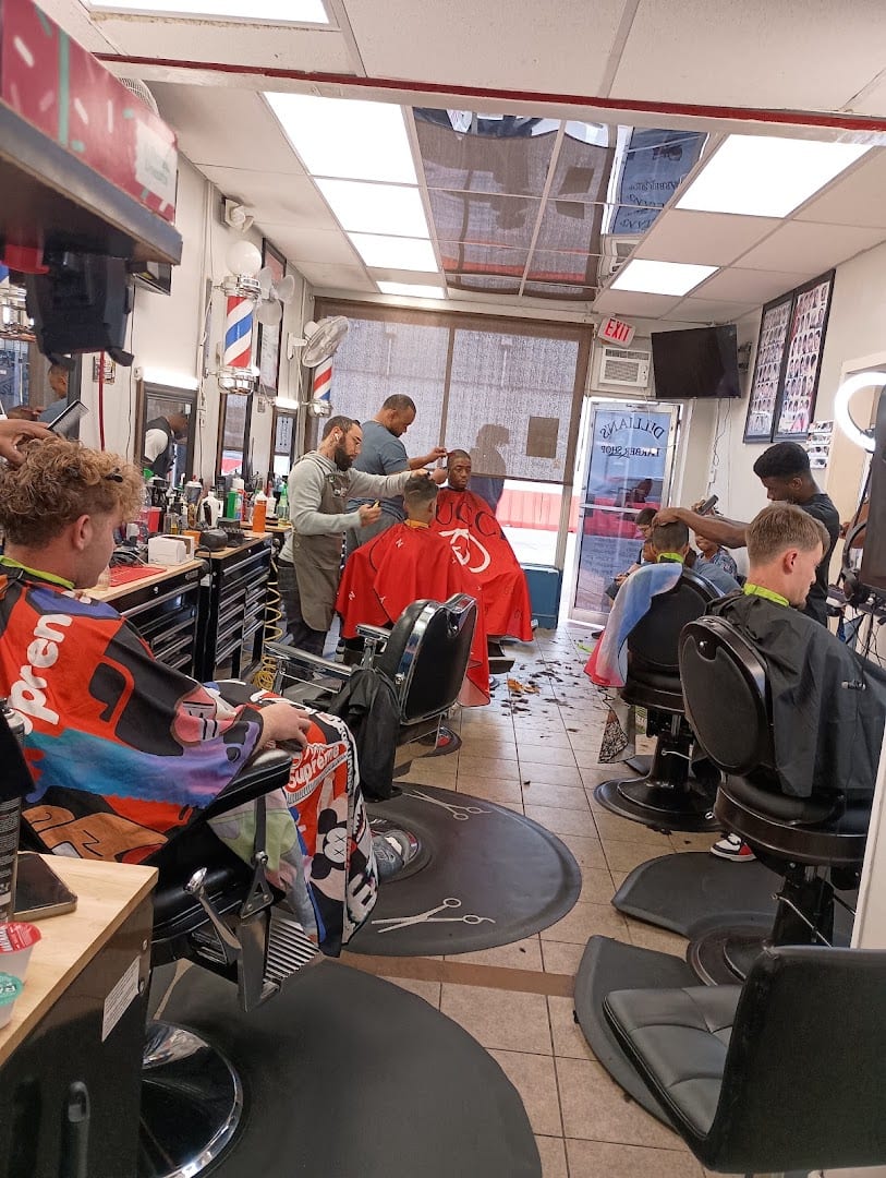 Dillian's Barbershop, photo 3