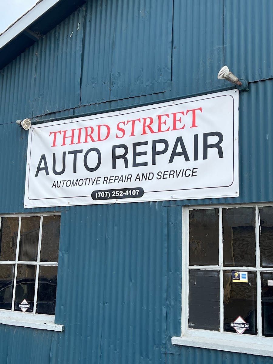 Third Street Auto Repair, photo 3