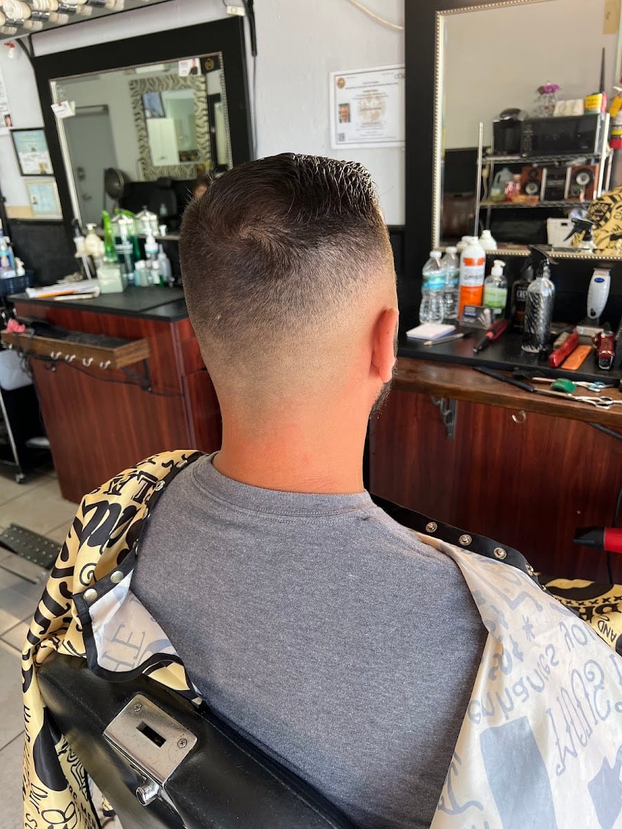 SAM THE BARBER, photo 4