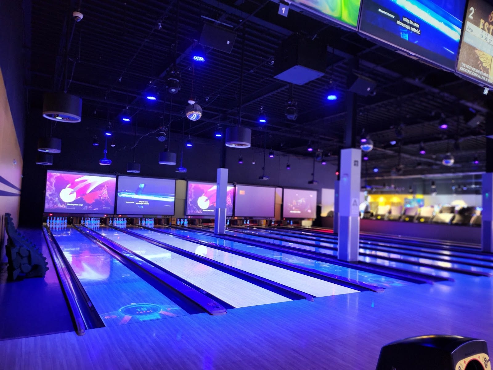 Round1 Bowling & Arcade - Tucson, photo 4